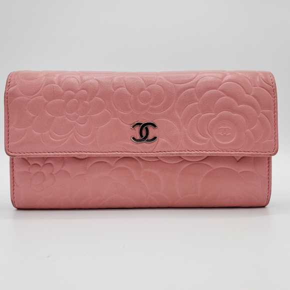 ❤️ Authentic Chanel Pink Camellia Wallet - Picture 4 of 14